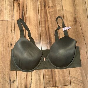 Green Victoria’s Secret bra